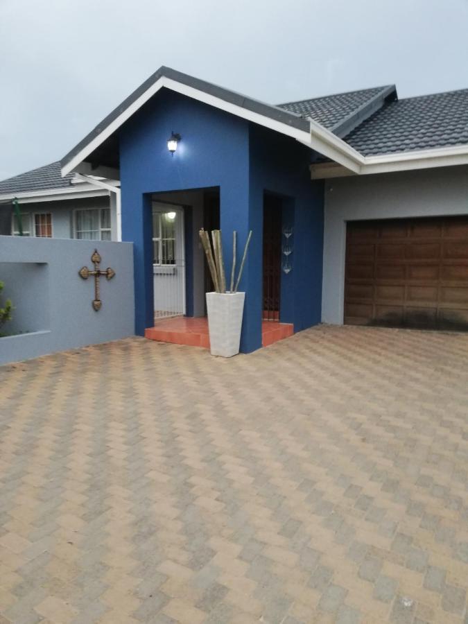 Platberg Self-Catering Harrismith Exterior foto