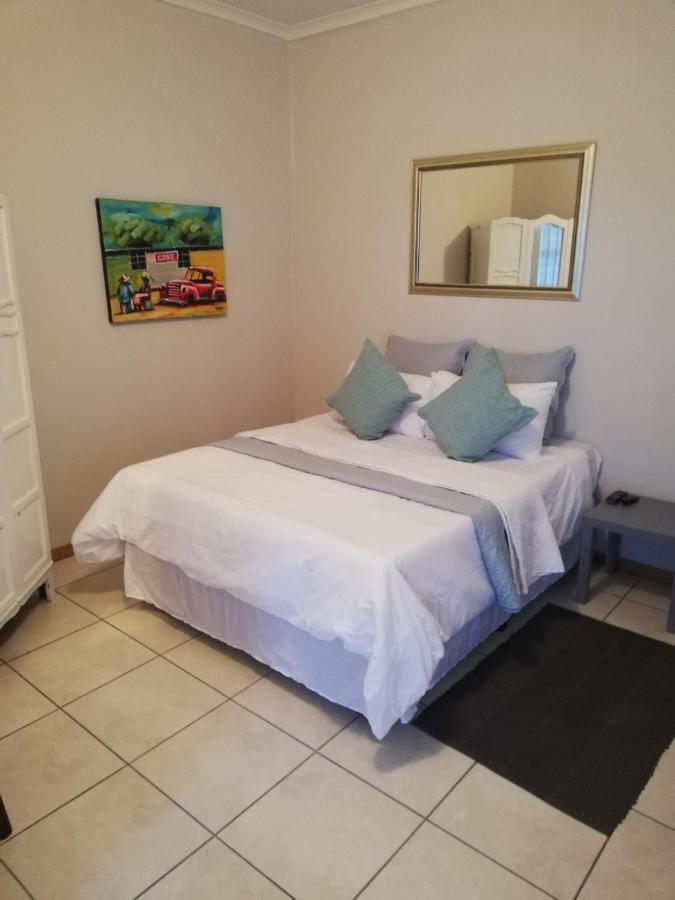 Platberg Self-Catering Harrismith Exterior foto